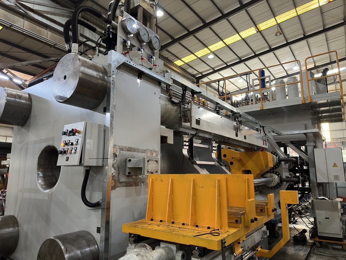 Aluminium extrusion press detail